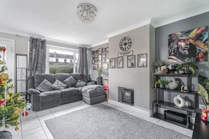 Lounge- click for photo gallery